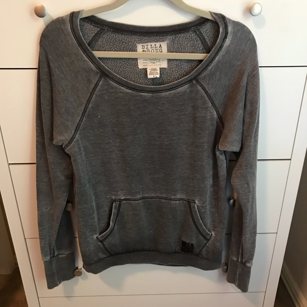 Billabong crew neck sweatshirt- size medium. EUC!!